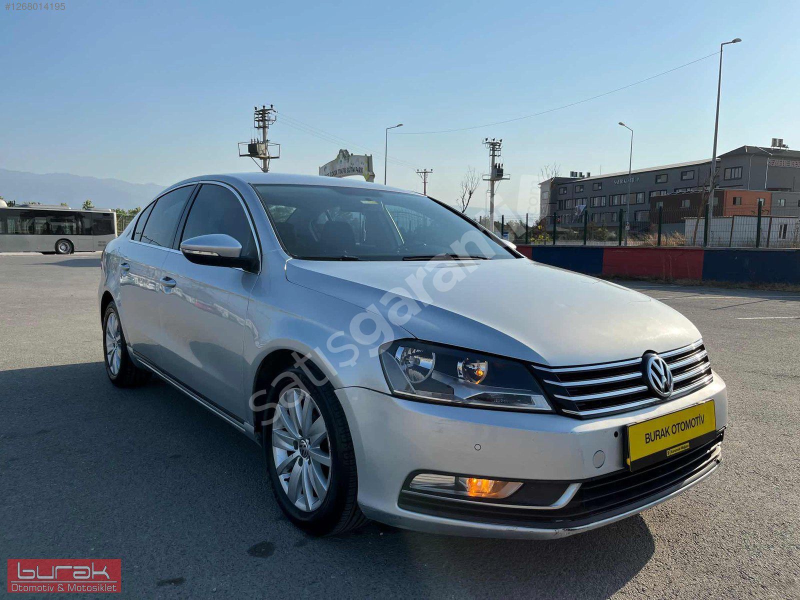 BURAK OTOMOTİV'DEN 2014 VOLKSWAGEN PASSAT 1.6 TDİ TRENDLİNE DSG