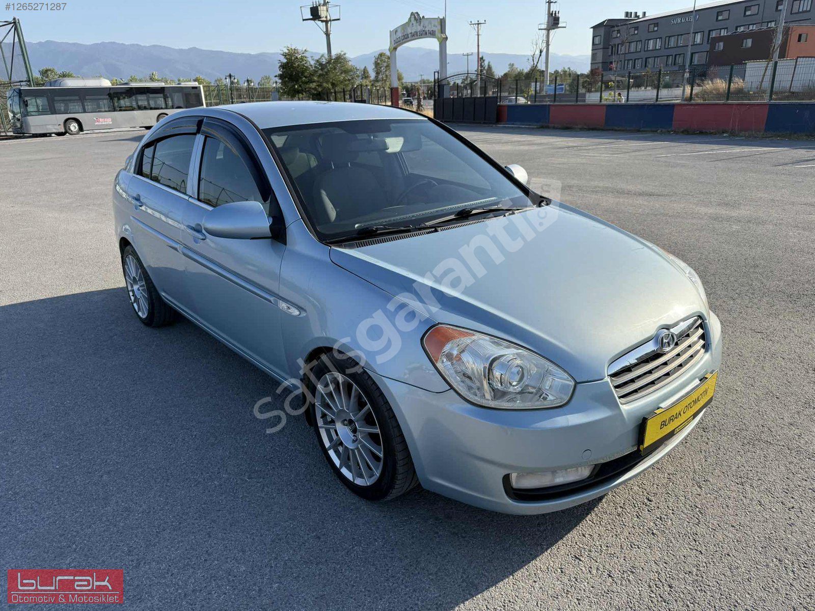BURAK OTOMOTİV'DEN 2010 HYUNDAİ ACCENT ERA 1.6 EXPO PLATİNYUM