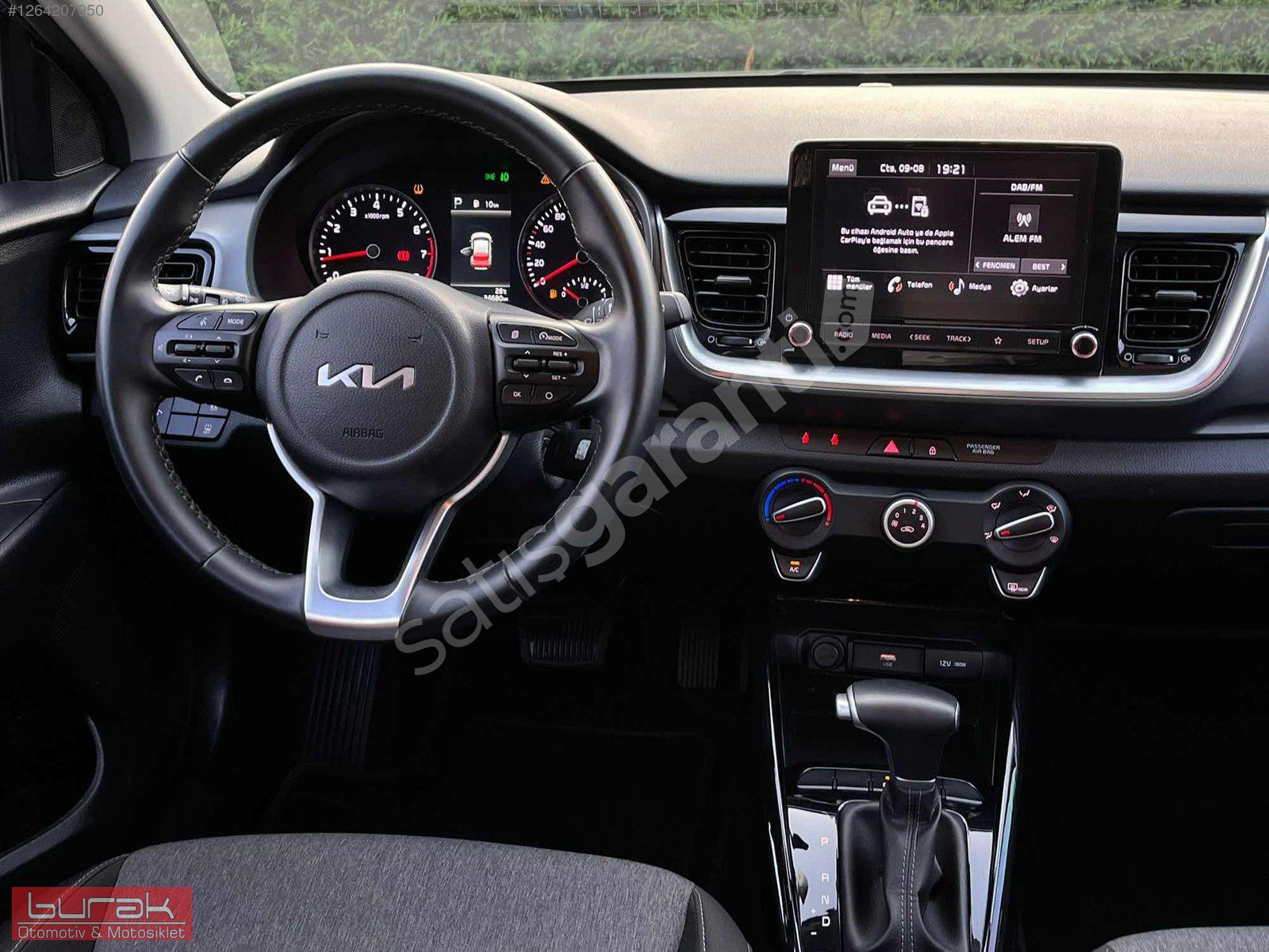 BURAK'DAN 2023 KIA STONIC 34.000 KM COOL PAKET TRAMERSİZ