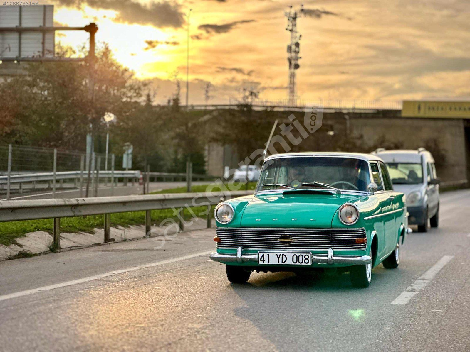 EMSALSİZ TEMİZLİKTE TR TEK 1962 COUPE REKORD