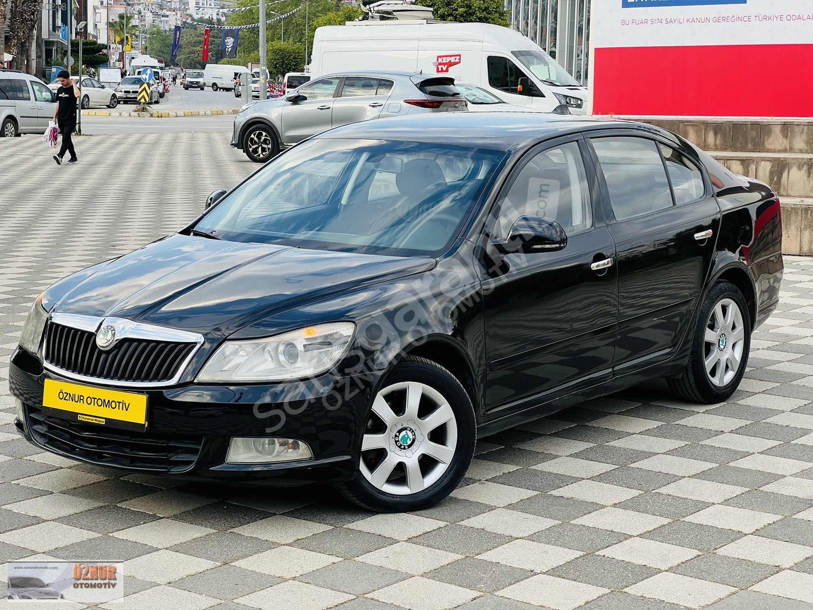 ÖZNUR'DAN 2010 OCTAVIA 1.6 TDI 105 LIK KARTA 12 TAKSİT