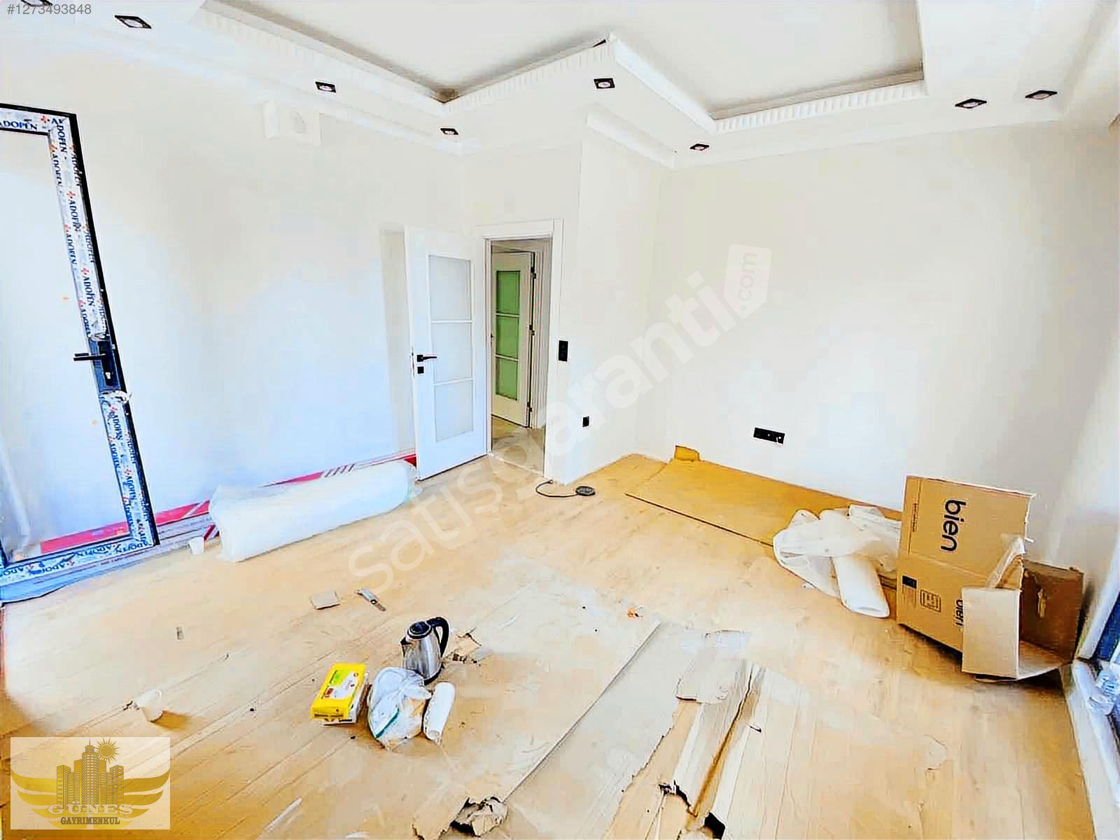 BAĞLARBAŞI MAH TUZLA CD YAKINI LUX 2+1 95M2