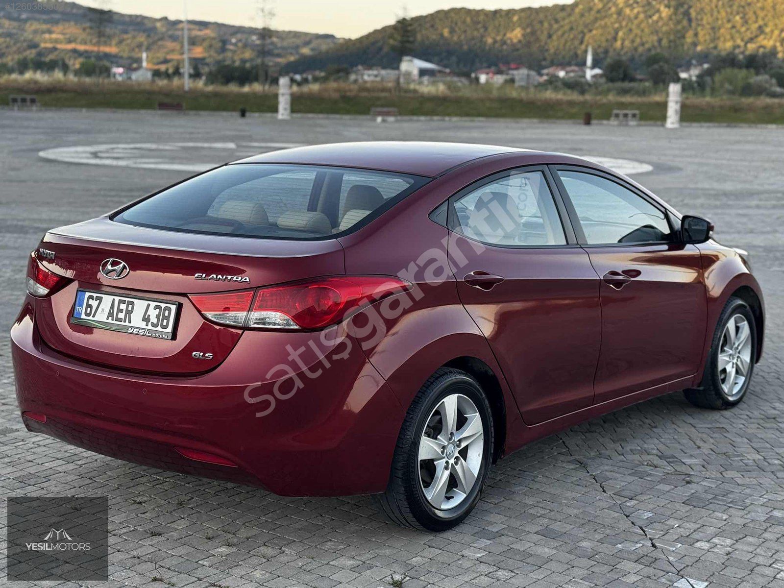 YEŞİLMOTORSDAN CAM GİBİ ELENTRA