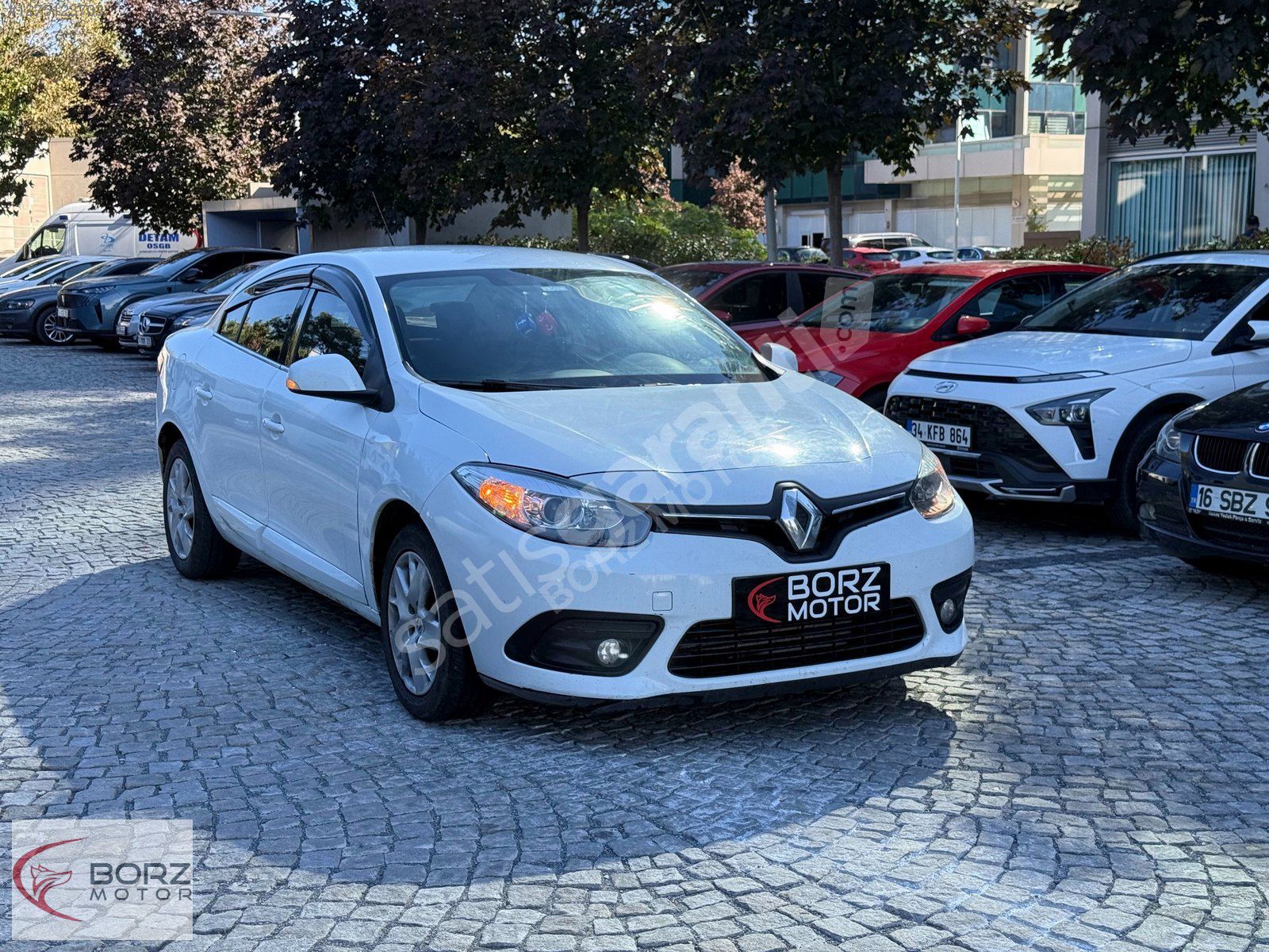 BORZ MOTORDAN %0,99 KREDİ PEŞİNATSIZ FLUENCE TOUCH OTOMATİK