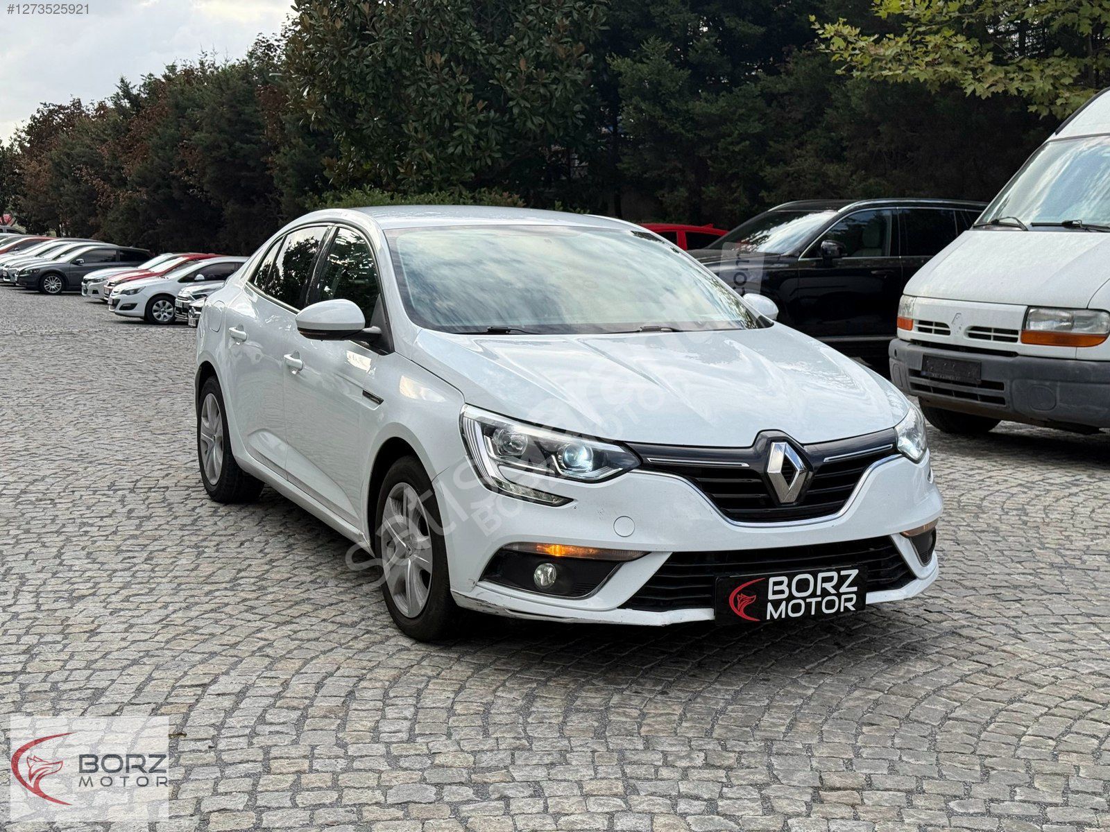 BORZ MOTOR'DAN PEŞİNATSIZ 2020 RENAULT MEGANE 1.3 TCe JOY