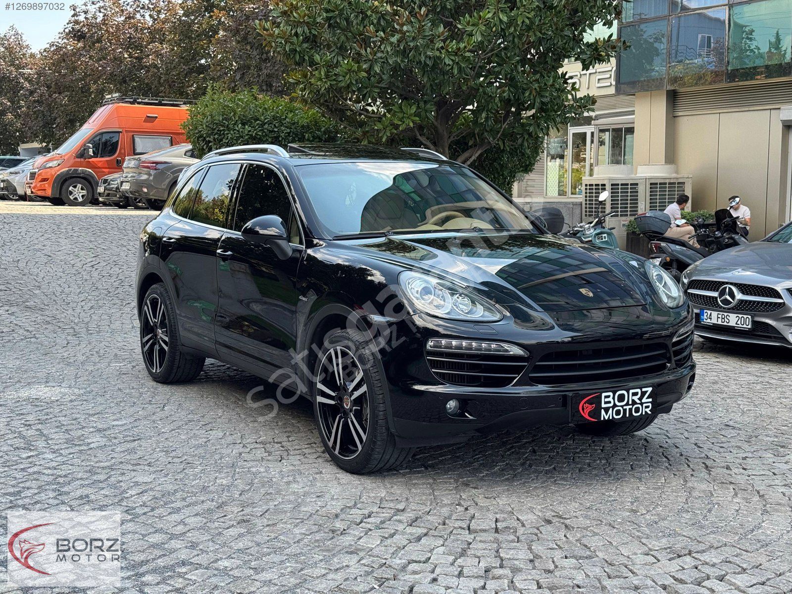 BORZ MOTOR 2011 PORSCHE CAYENNE 3.0 DİESEL BAYİ NAVİ 75.000 KM