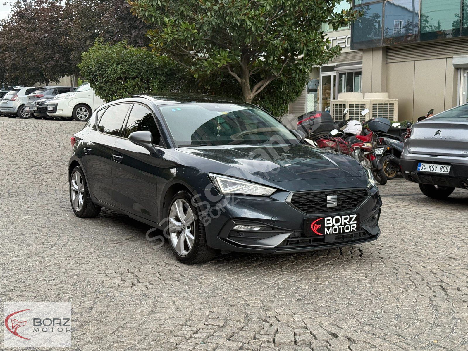 BORZ MOTOR %0,99 KREDİ SEAT LEON 1.5 eTSI FR CAM TAVAN