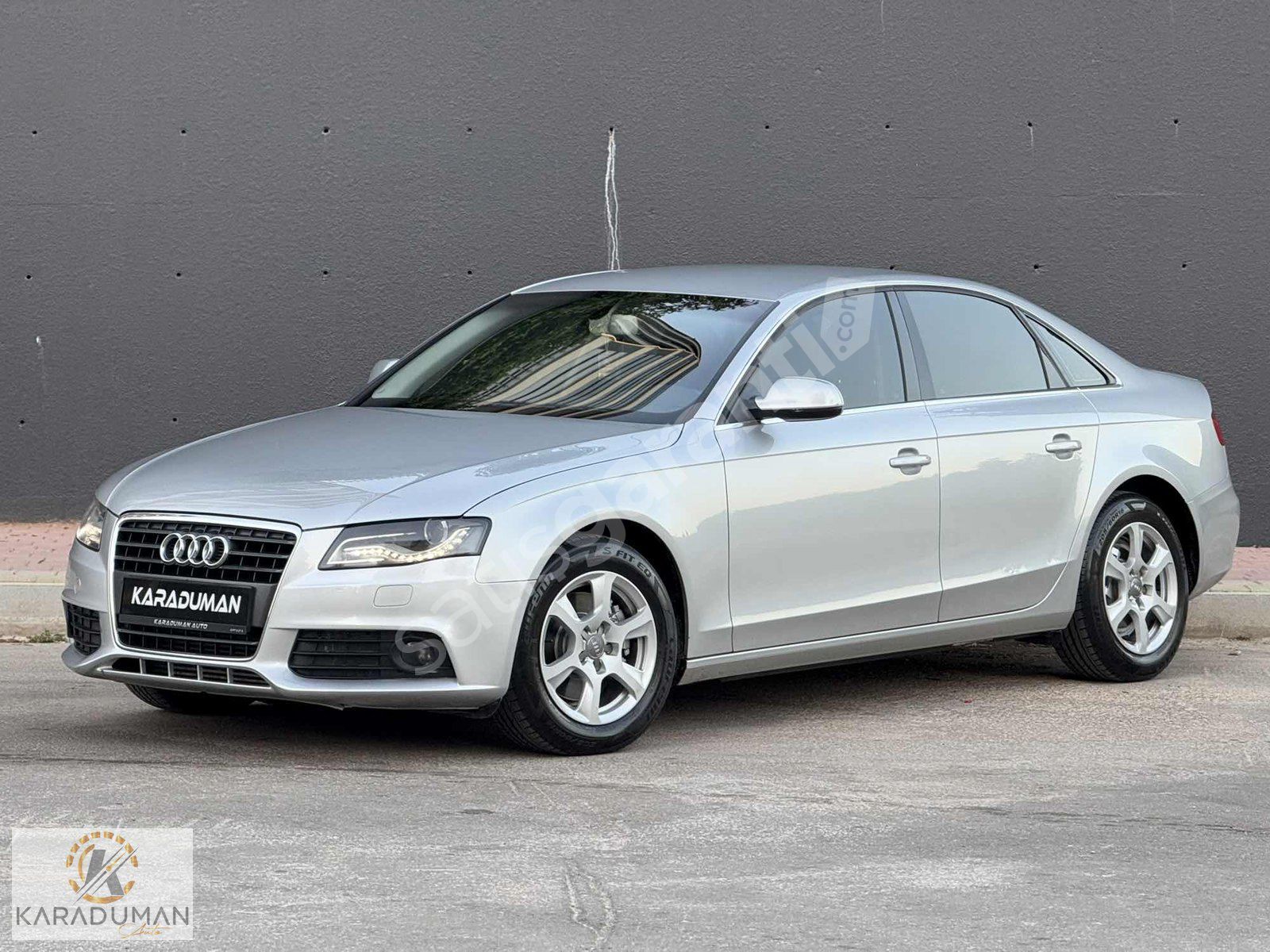 AUDİ A4 160 HP OTOMATİK VİTES 164 BİN'DE DEĞİŞENSİZ LED PAKET