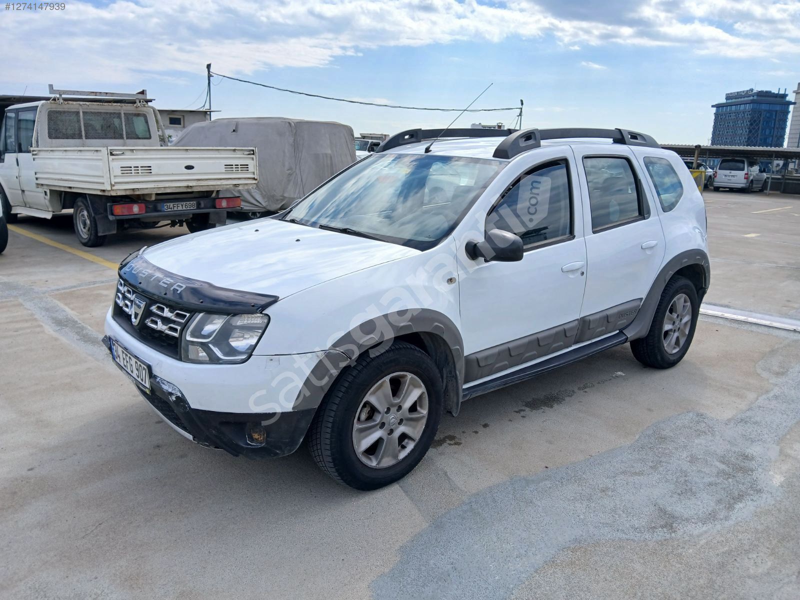 EMSALSIZ TEMIZLIKTE 2015 MODEL DACIA DUSTER 4X4 1.5 DCI