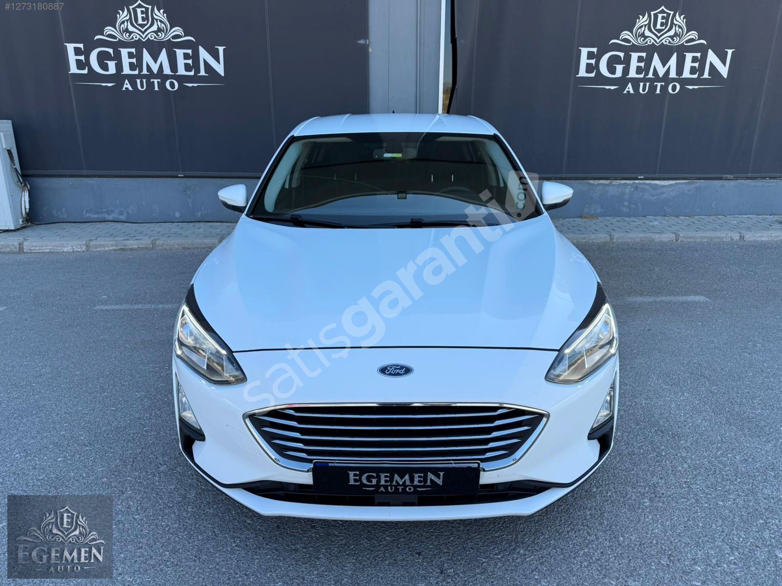 EGEMEN 'DEN 2020 FORD FOCUS 1.5 ECOBLUE TİTANİUM 220.000 KM