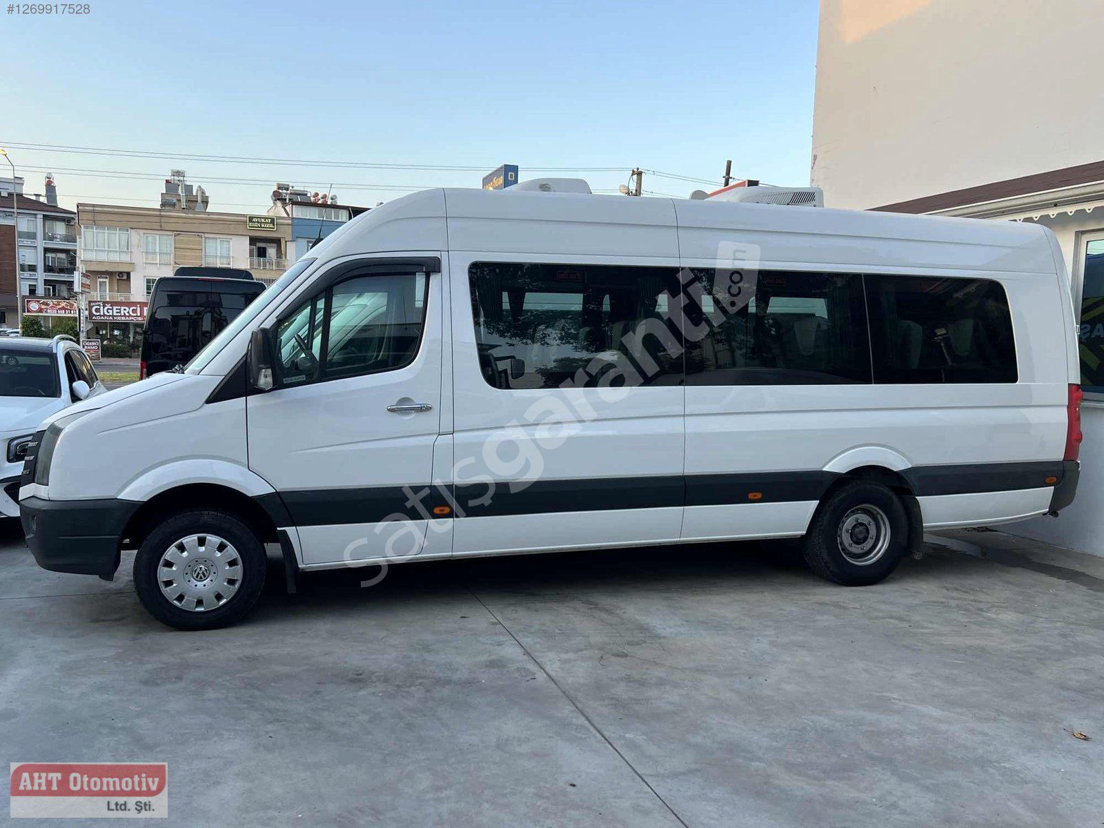 ANTALYA AHT OTOMOTİV'den 2015 CRAFTER E.UZUN 22+1 OKUL TAŞIT