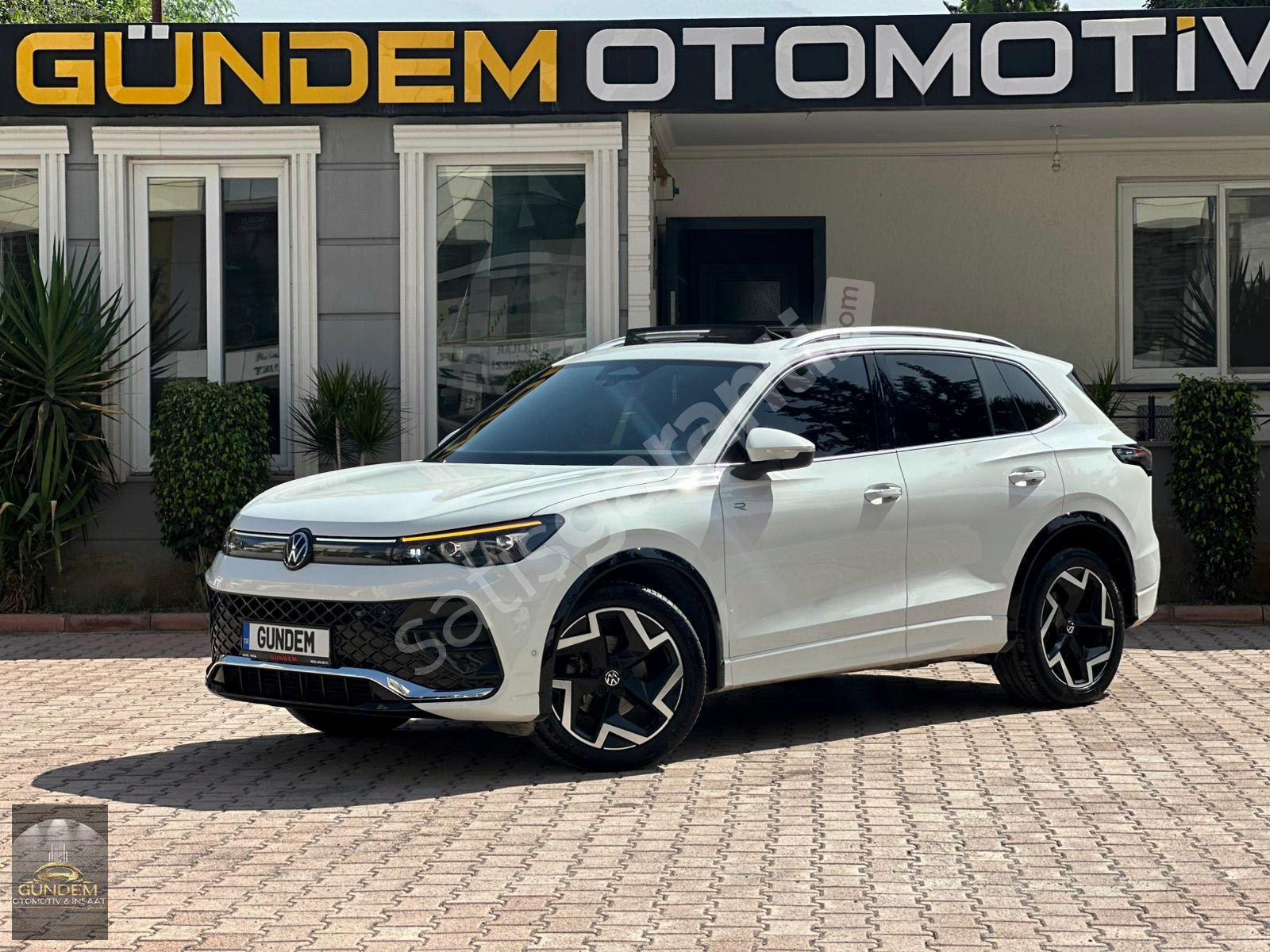 GÜNDEM'DEN BOYASIZ 2024 MODEL VW TİGUAN 1.5 e -TSI R LİNE