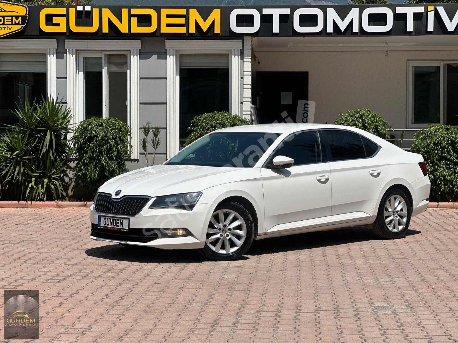 GÜNDEM'DEN HATASIZ 2016 SKODA SUPERB STYLE