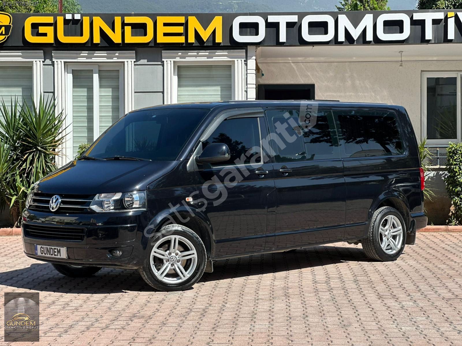 GÜNDEM'DEN 2015 MODEL VOLKSWAGEN CARAVELLE VIP