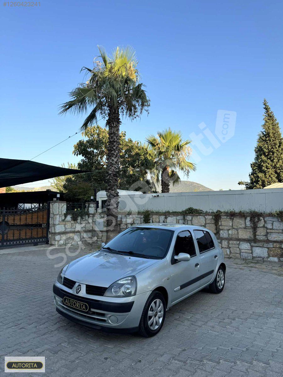 DÜŞÜK KM 2005 CLİO 2 1.2 16V 137BİNDE 4 AİRBAG