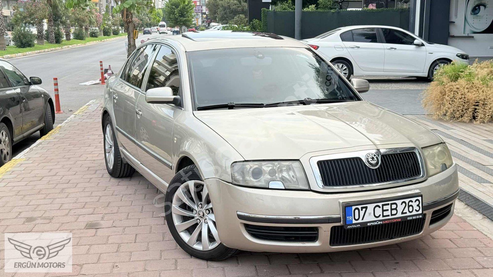 SKODA SUPERB 1.9TDI ELEGANCE FULL OTOMATİK KREDI KARTA 12 TAKSIT