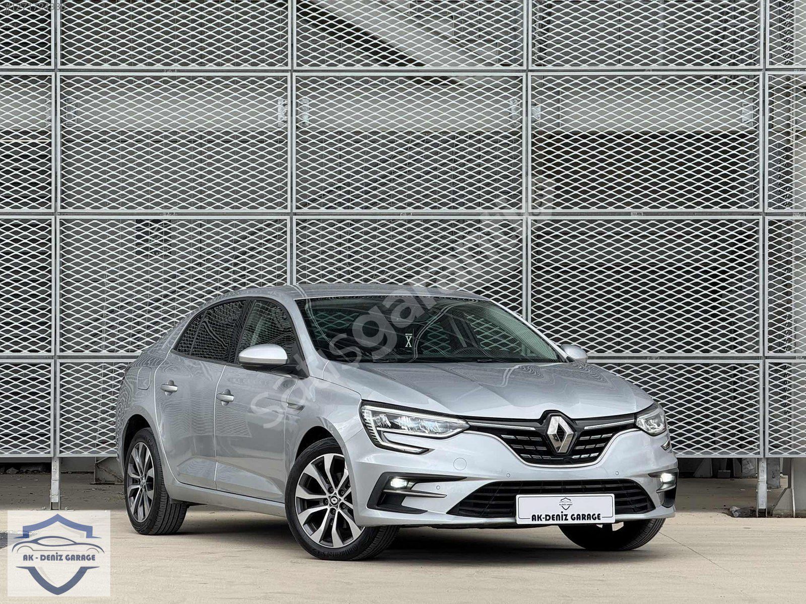 2024 / 24.600 KM / GARANTİLİ / YETKİLİ SERVİS BAKIMLI ICON
