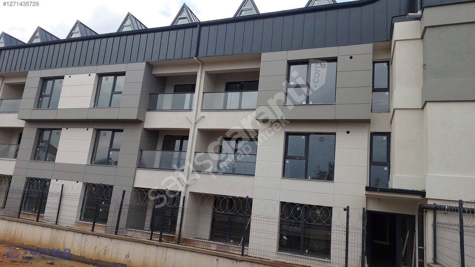İNCEK BULVAR YAKINI DİAMOND TAŞPINAR'DA SATILIK 1+1,45 M2 DAİRE