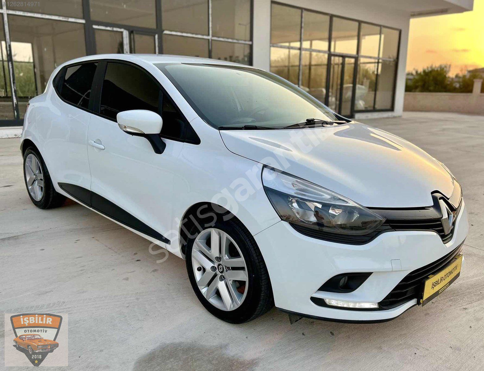 2017 RENAULT CLİO HATASIZ-BOYASIZ-DEĞİŞENSİZ KK 12 AY TAKSİT