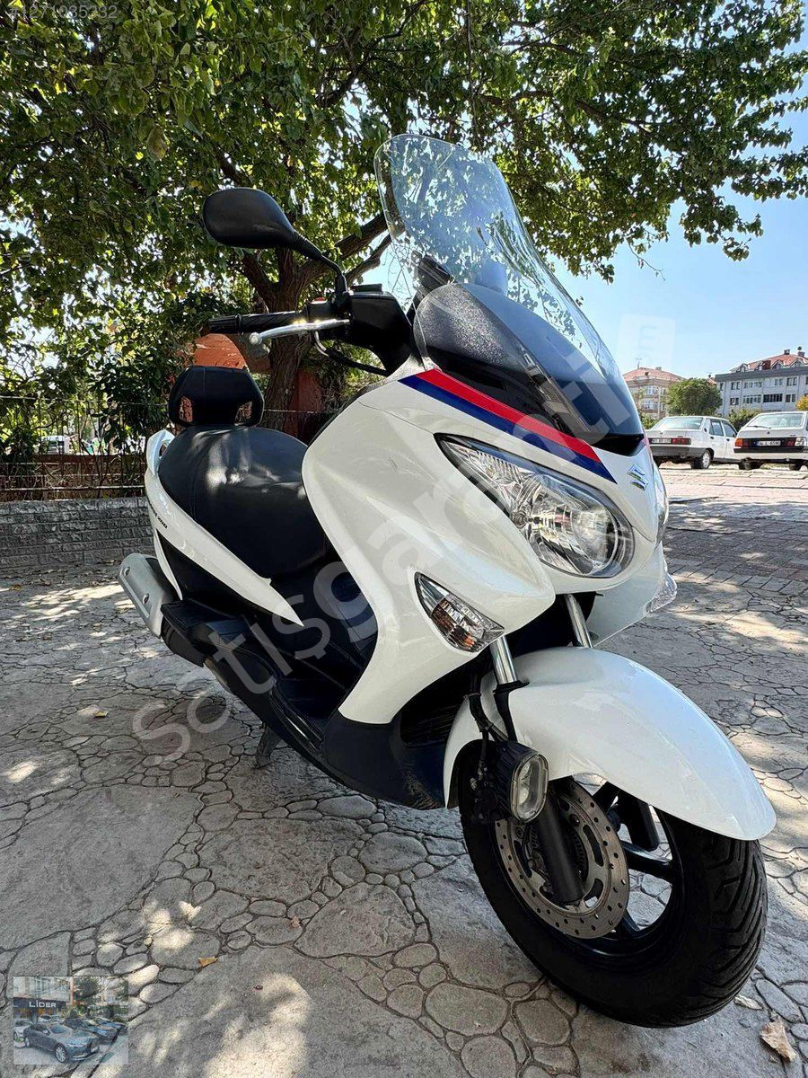 2019 ÇIKIŞLI SUZUKİ BURGMAN 200 ABS BOYASIZ KAZASIZ