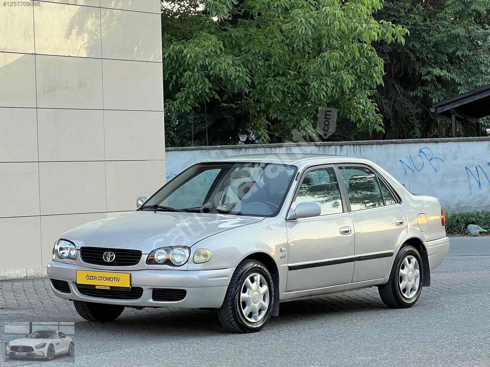 ÖZER OTOMOTİV'DEN 2001 TOYOTA CORROLLA 1.6 BAKIMLI