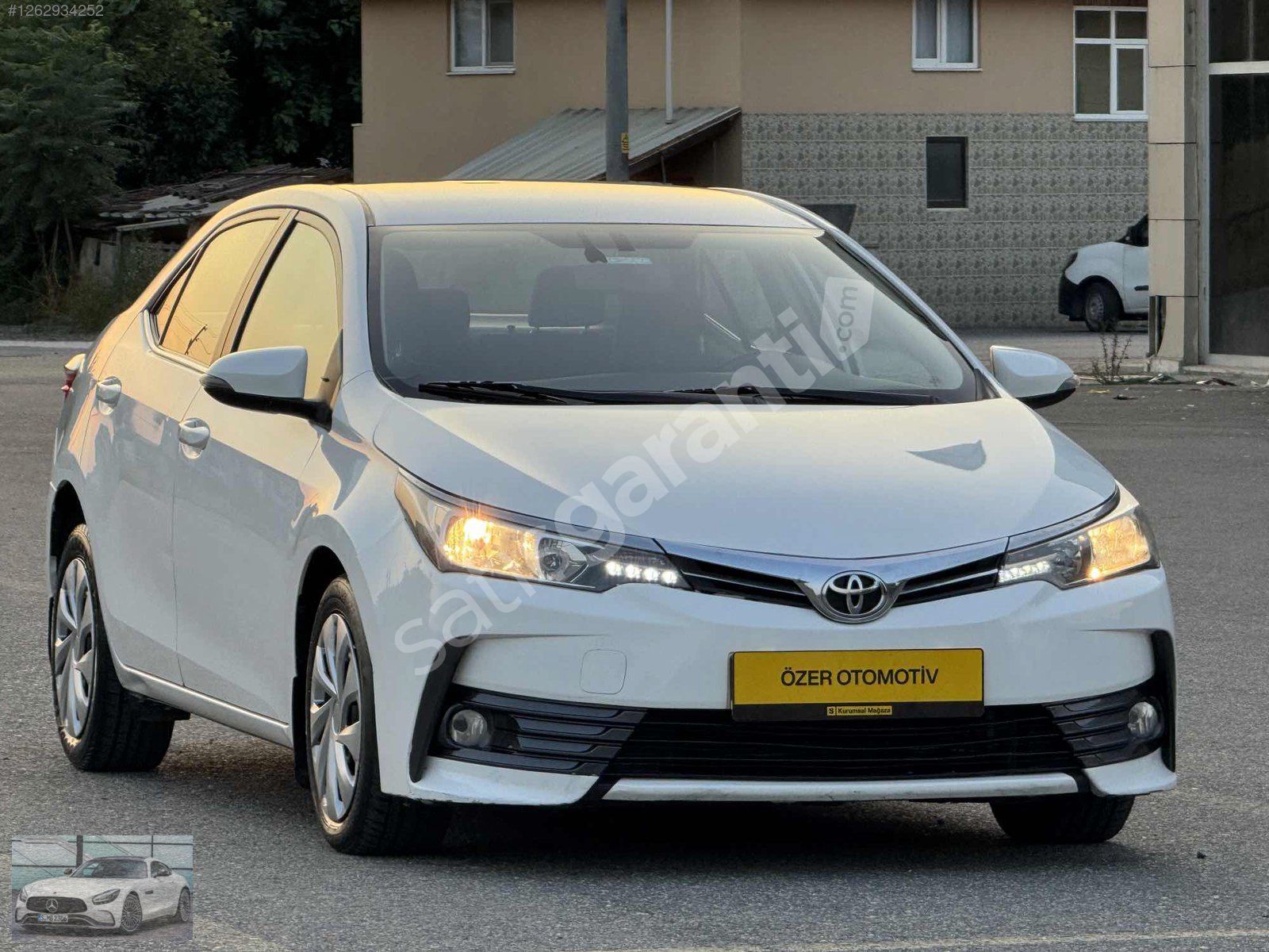 ÖZER OTOMOTİVDEN 2017 TOYOTA CORROLA 1.4 TOCH OTOMATİK 238.00 KM