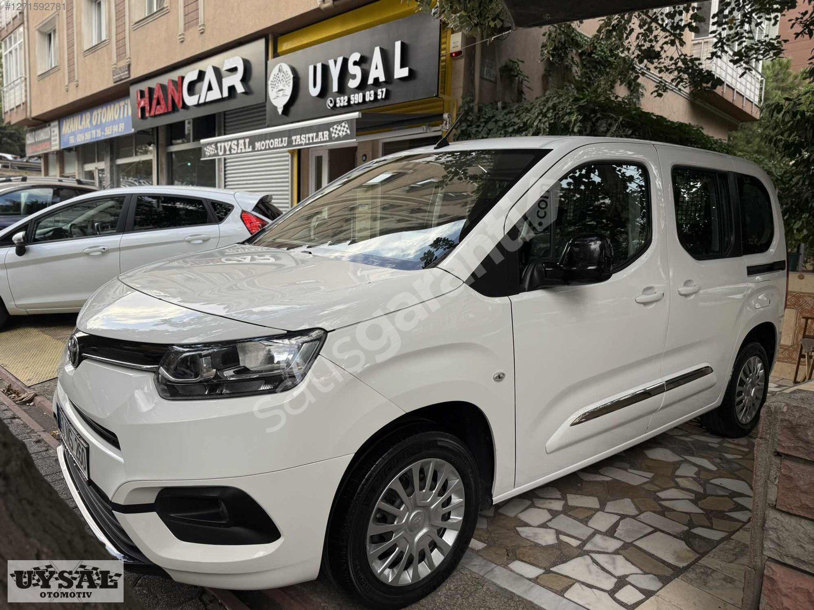 UYSAL'DAN 2022 MODEL TOYOTA PROACE CİTY 1.5D DREAM OTOMATİK