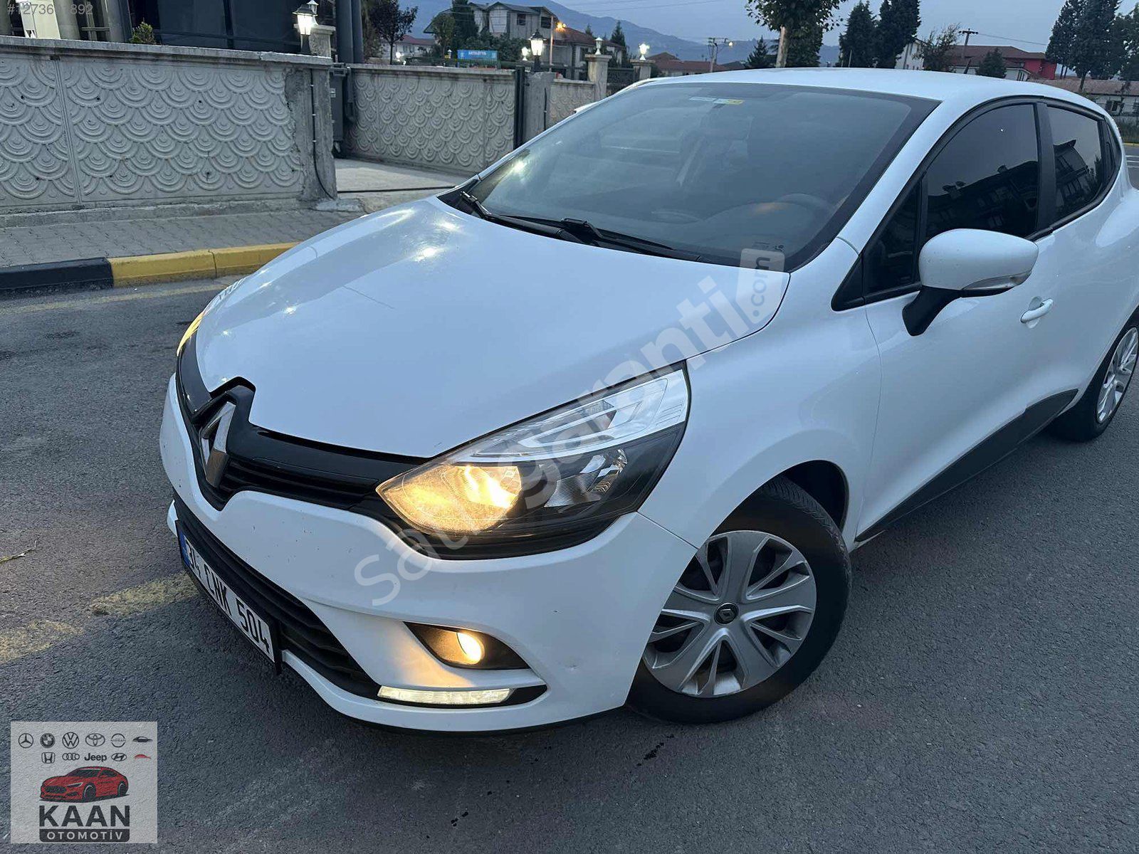-2019-MODEL-RENAULT-CLİO-0.9TCe-JOY-HATASIZ-BENZİN/LPG-