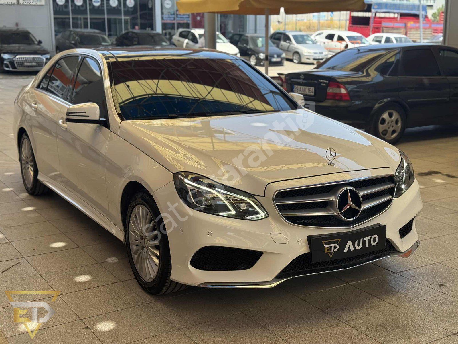 ED AUTO'DAN MERCEDES E-180 AMG