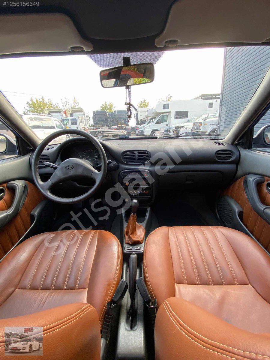 PARK61'DEN Emsalsiz temizlikte 2000 model accent
