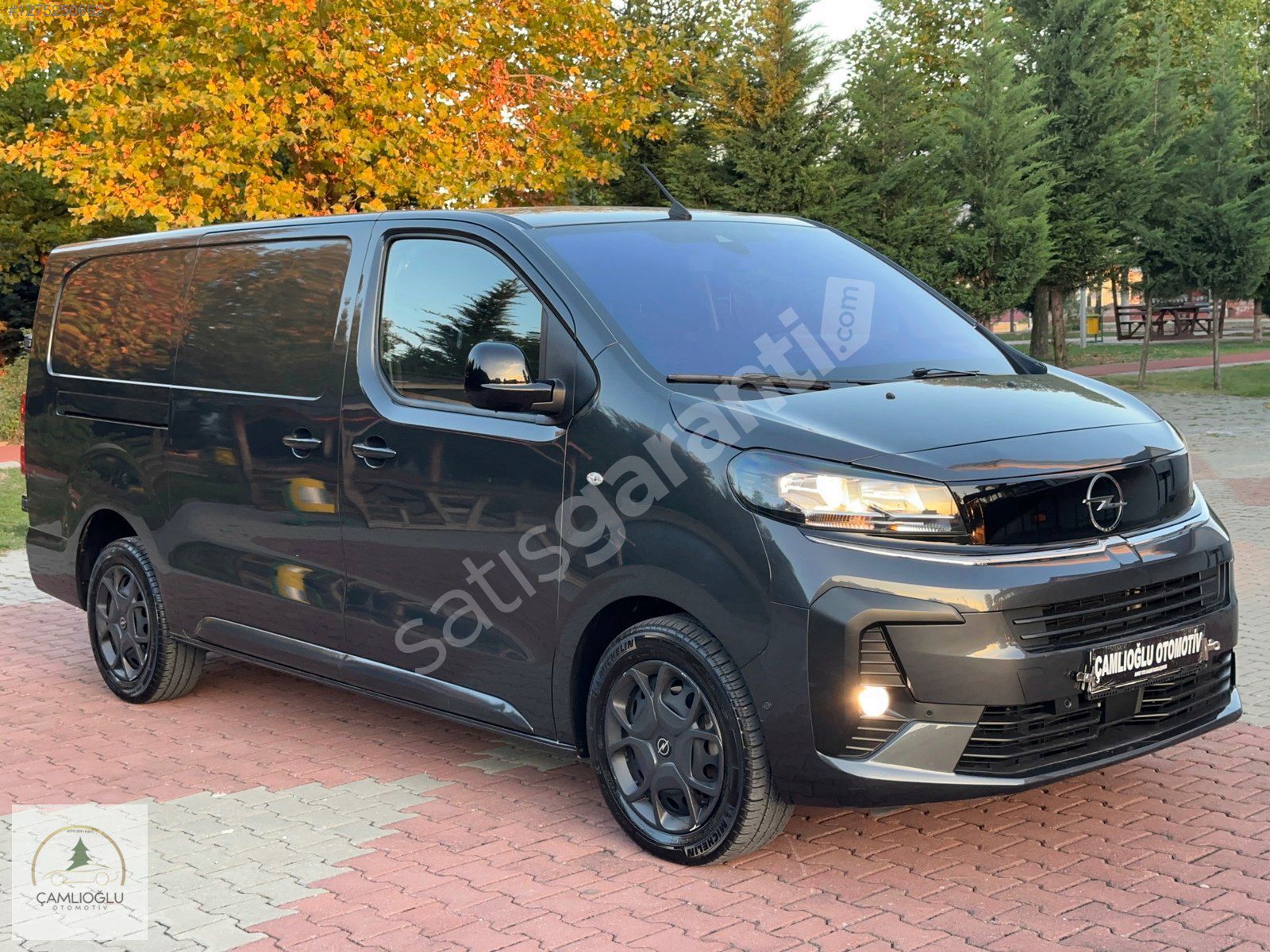2024 VİVARO 2.0-HATASIZ-YENİ KASA-HAYALET-FATURALI-18 AY TAKSİT-