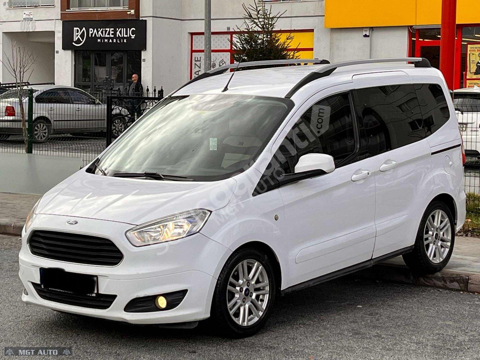OTOMOBİL RUHSATLI COURIER TİTANIUM
