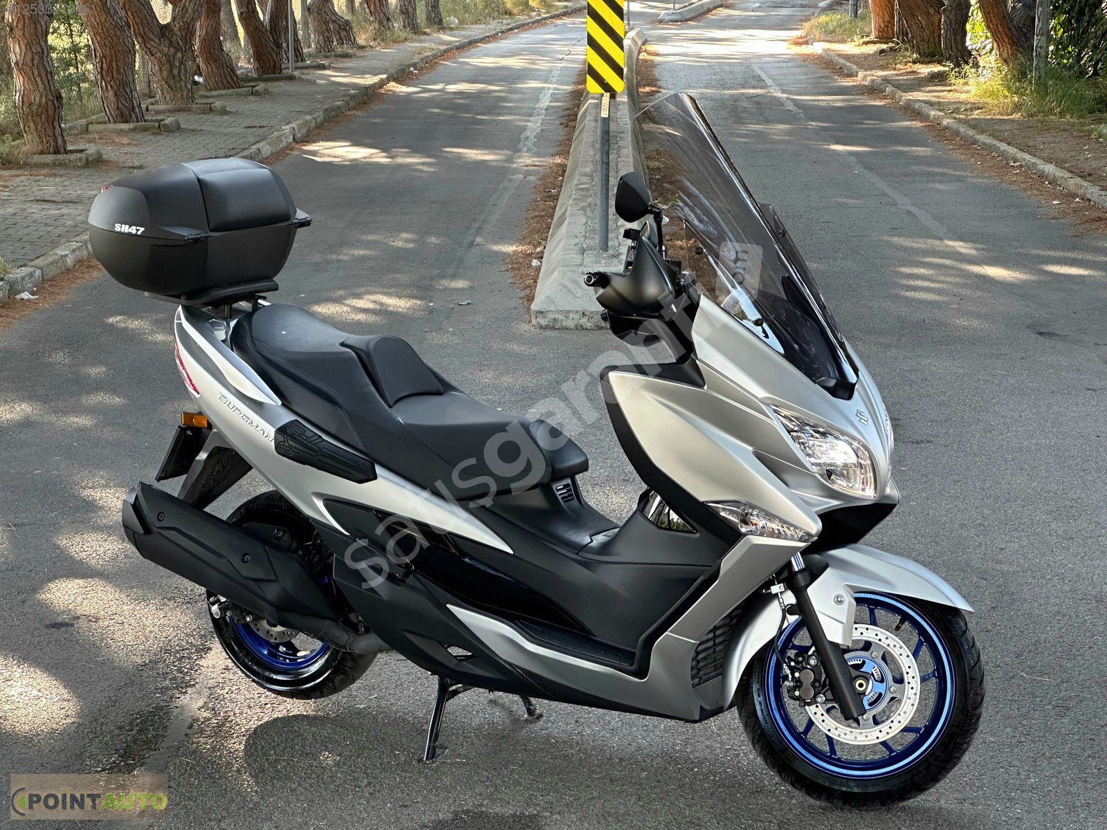 POINT AUTO'DAN 2023 SUZUKİ BURGMAN AN 400