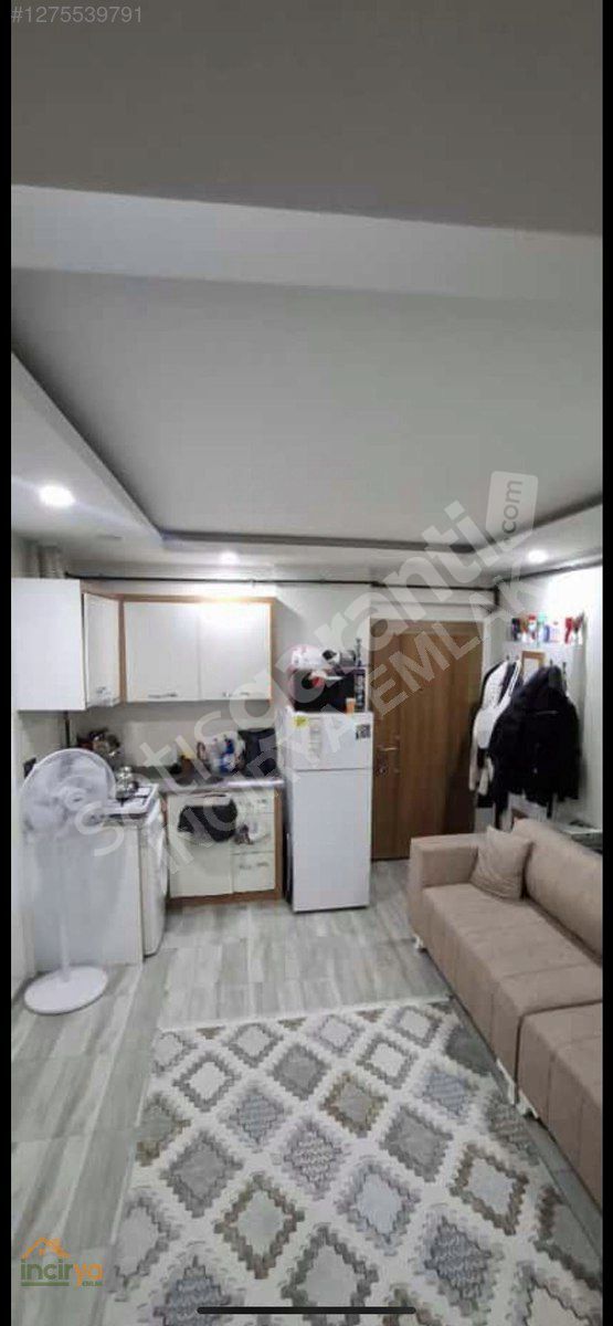 DENİZLİ TOPRAKLIK'da ANAYOLA YAKIN 1+1 EŞYALI ARAKAT SATILIK