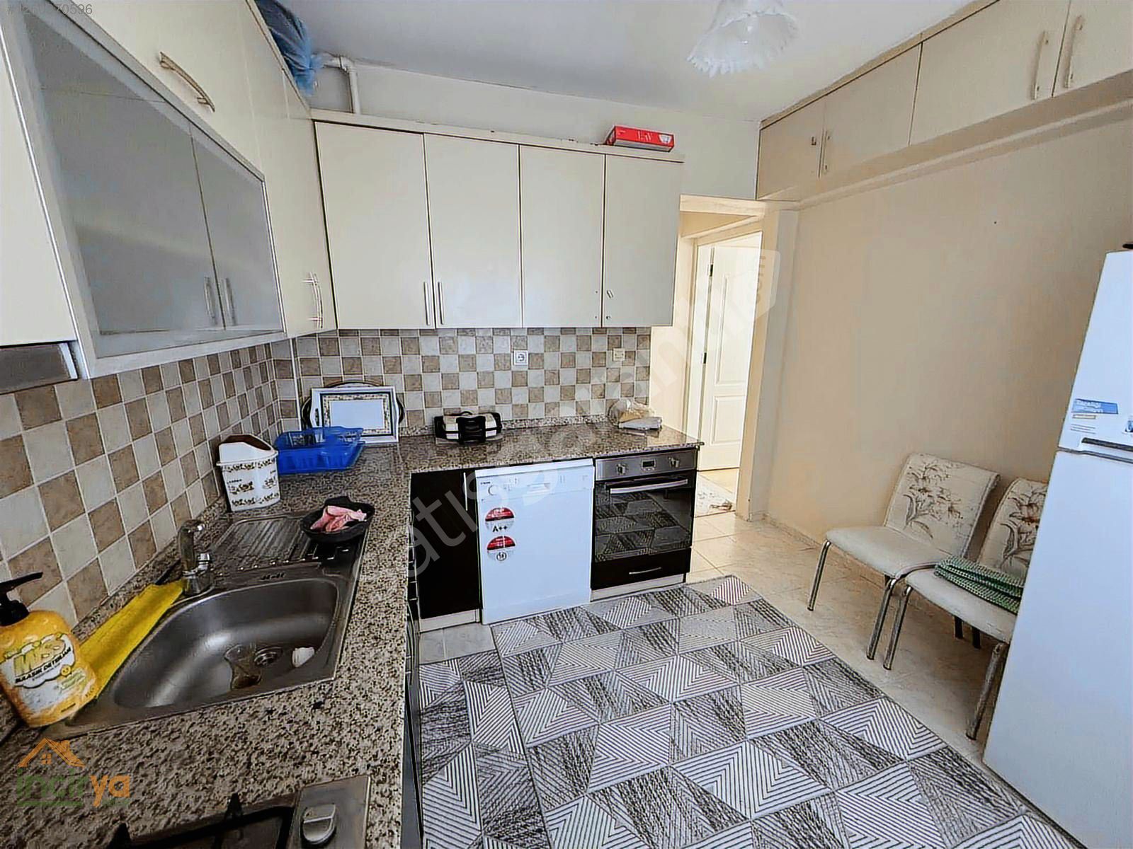 İNCİRYADAN SALTAK CADDESİ ÜZERİNDE 2+1 120m2 ÖN CEPHE DAİRE