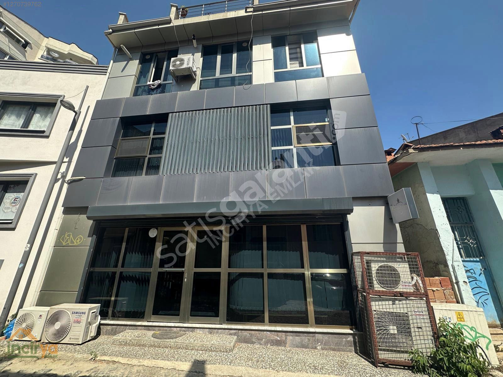 Çaybaşı caddesi 300m2 3 katlı satılık işyeri güzellik merkezi