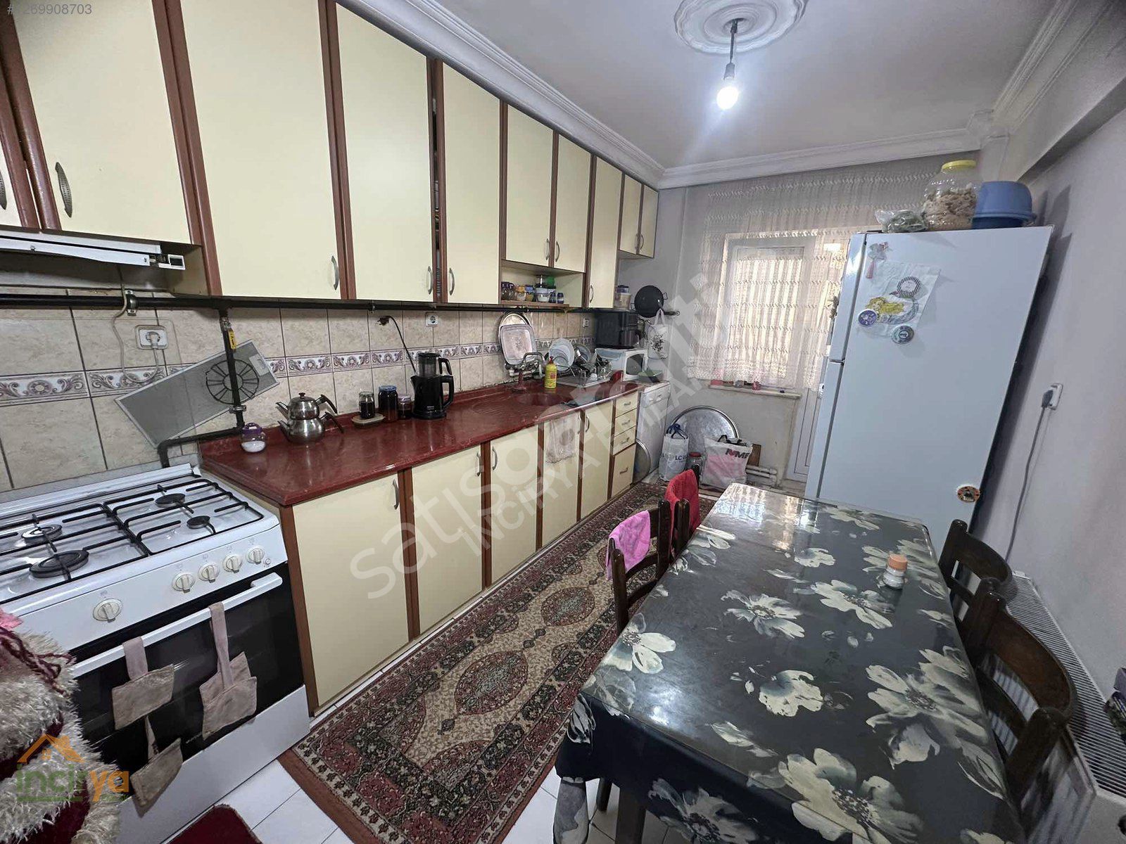 SARAYLAR MH. HASTANENİN DİBİNDE 3+1 150M² ARAKAT SATILIK DAİRE