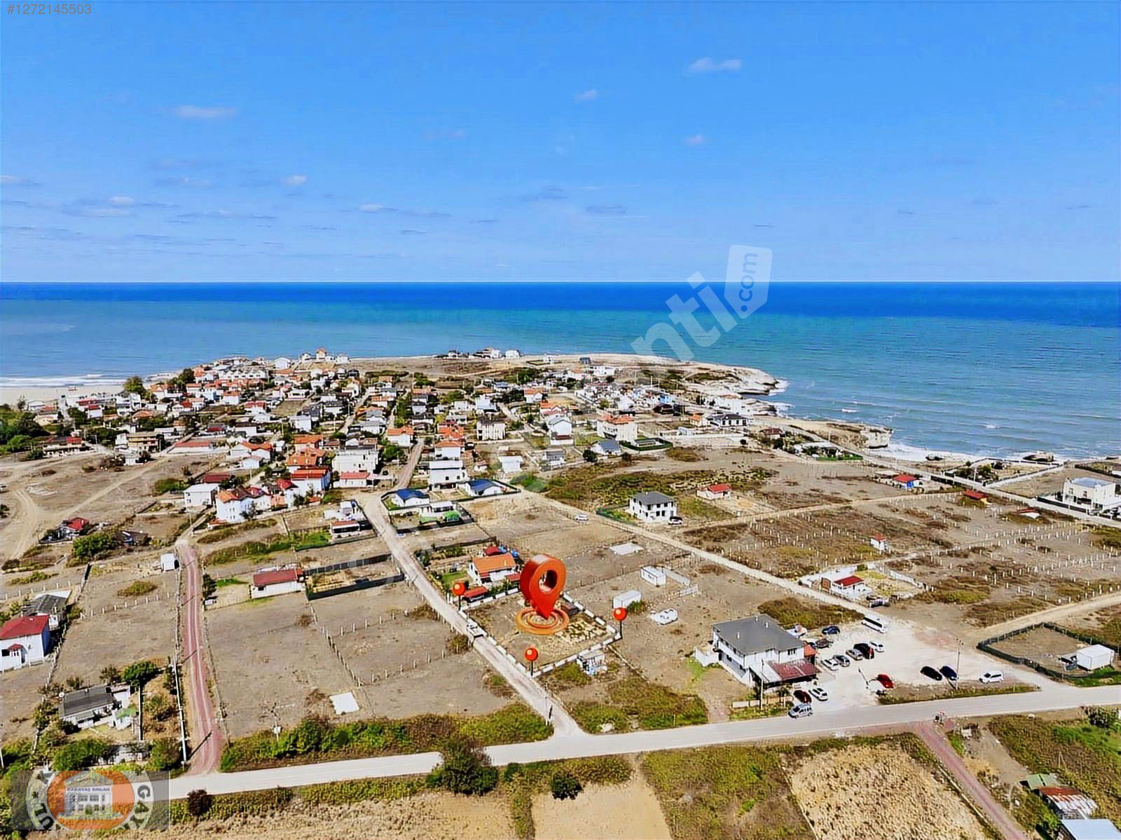 KANDIRA BABALI KÖYÜNDE, DENİZE ÇOK YAKIN 520m2 + 520m2 ARSA