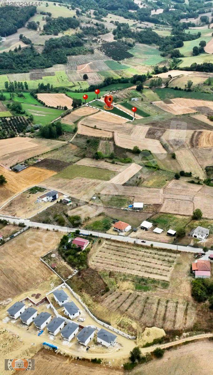 Bağlıca Köyünde, 3.544m2 Resmi Yollu İmarlı Ev Yeri
