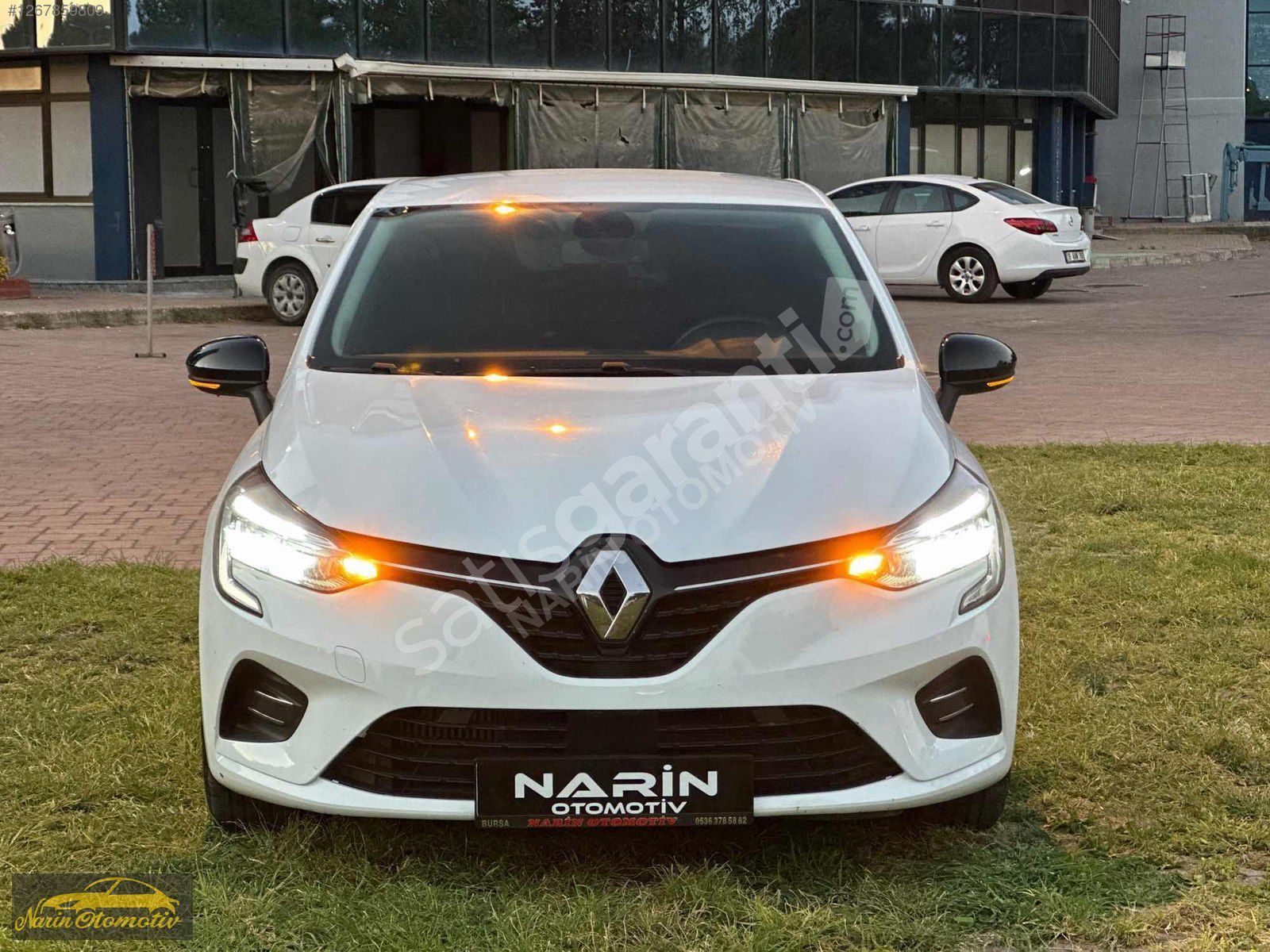 2023 CLİO5 TOUCH HATASIZ DEGİŞEN BOYA TRAMER YOK 1.0TCE 90HP