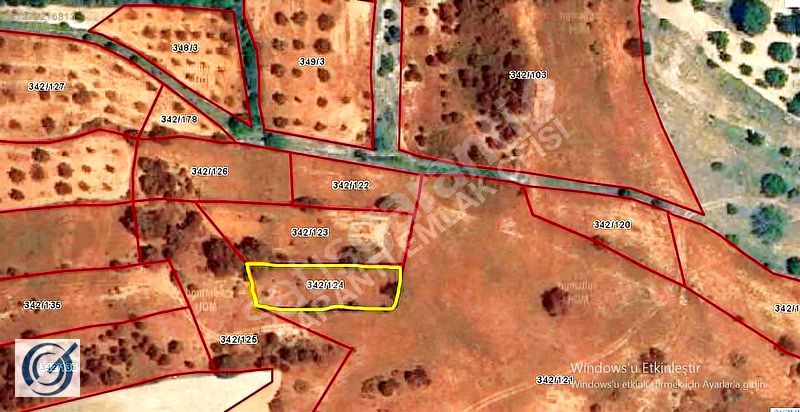 GARANTİDEN 780 m2 KÖYE 400 MT MESAFEDE TARKTÖR YOLU VAR