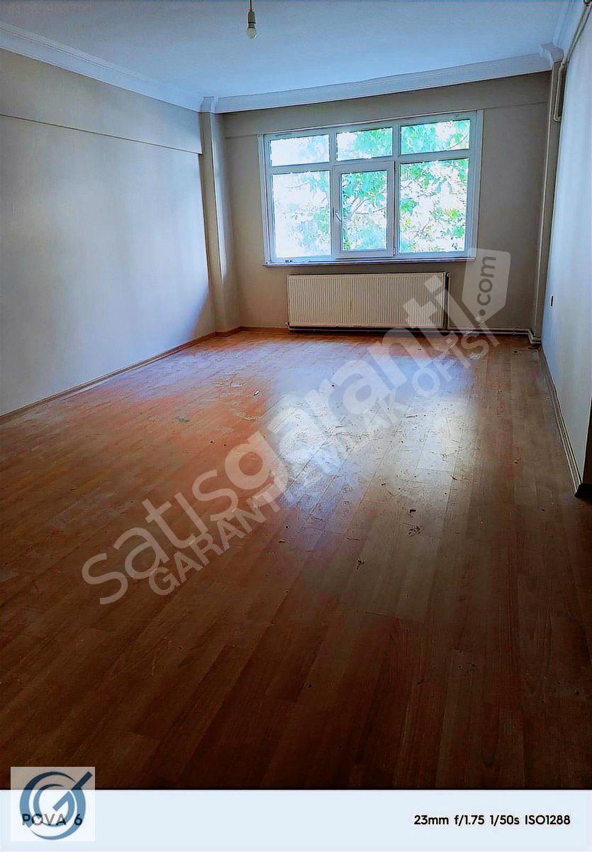 ZEYNEP KAMİL HASTANESİNE ÇOK YAKIN 3 ODA 1 SALON MASRAFSIZ TEMİZ