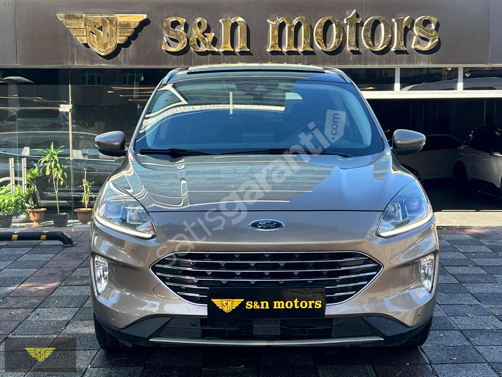 S&N MOTORS 2020 FORD KUGA 1.5 ECOBLUE TITANIUM CAM TAVAN