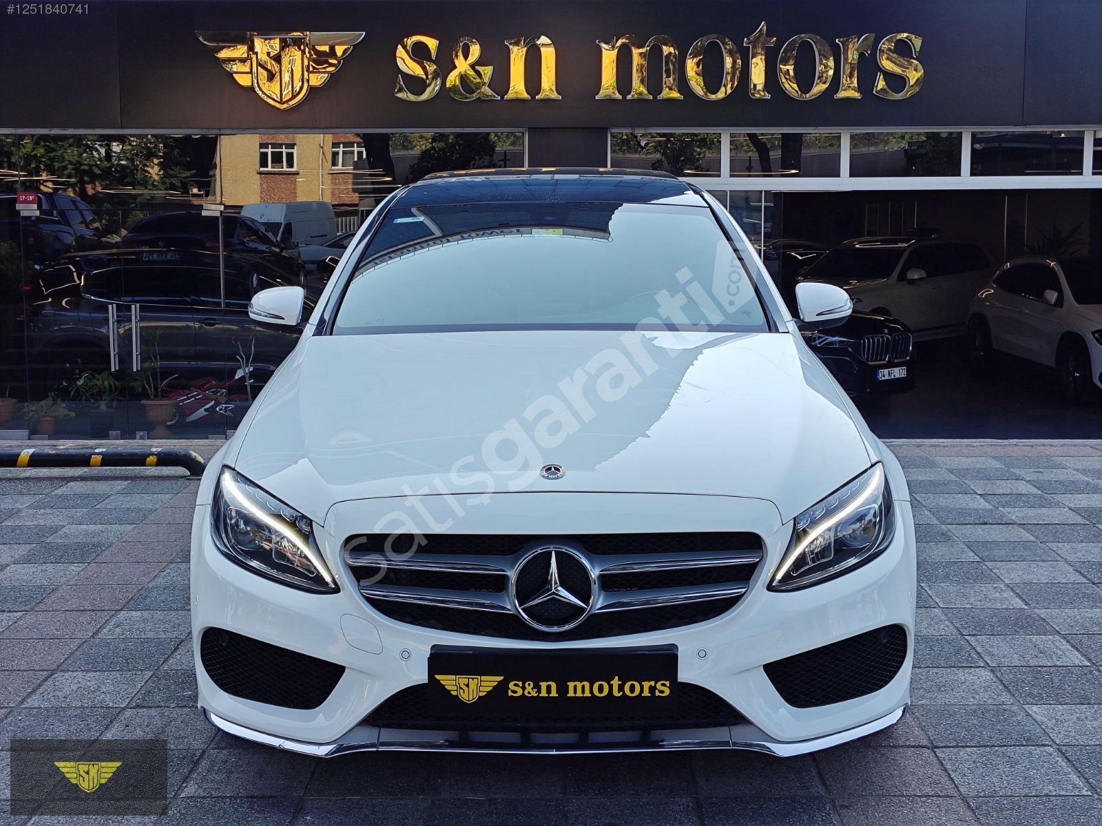 S&N MOTORS 2017 MERCEDES C200d AMG AHŞAP SAAT HATASIZ BOYASIZ