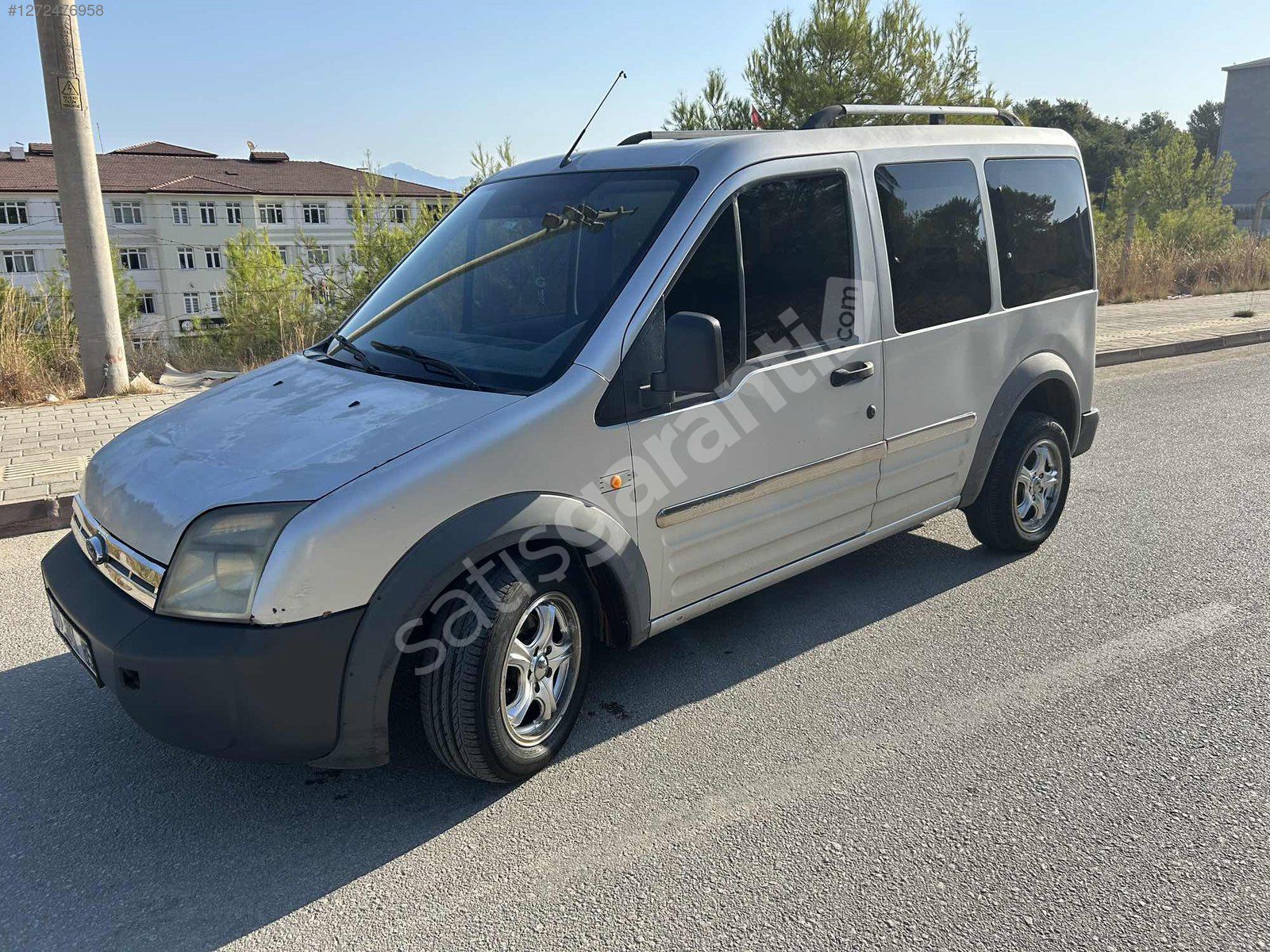 VERNEZDEN FORD CONNECT