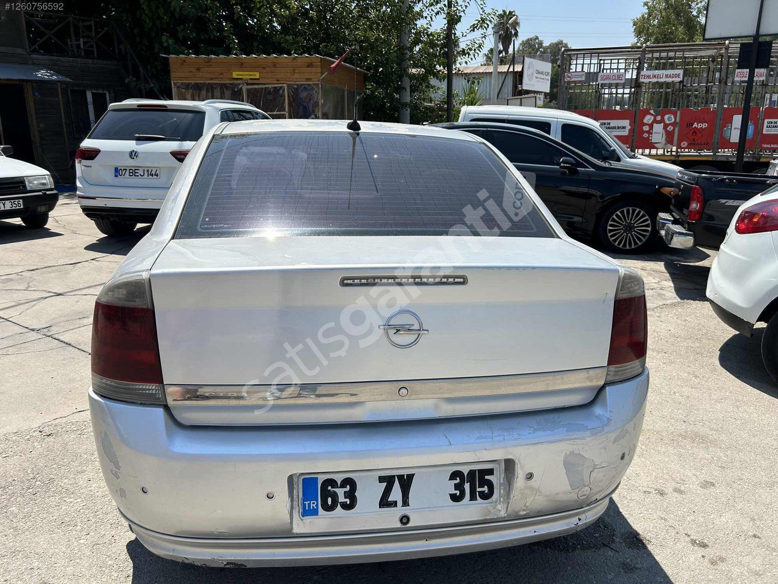 VERNEZDEN OPEL VECRA