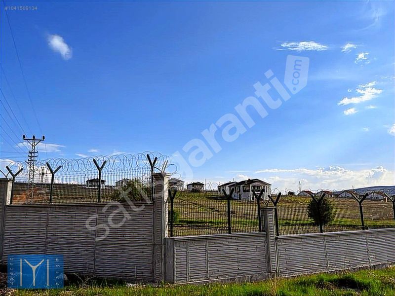AYAŞ VADİ KÖY DE İMARLI ARSA