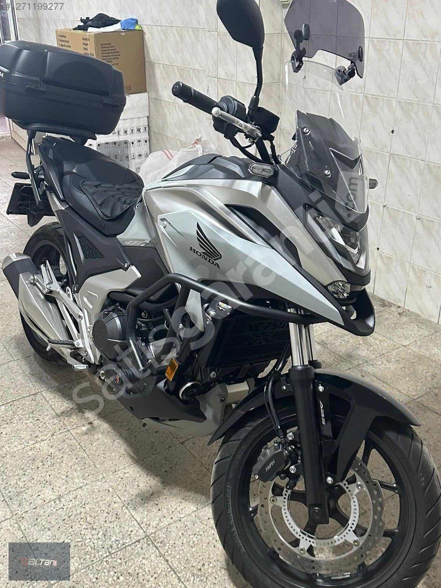 ^^ 2024 HONDA NC 750X SIFIR AYARINDA - ÇANTALI - 6.001 KM ^^