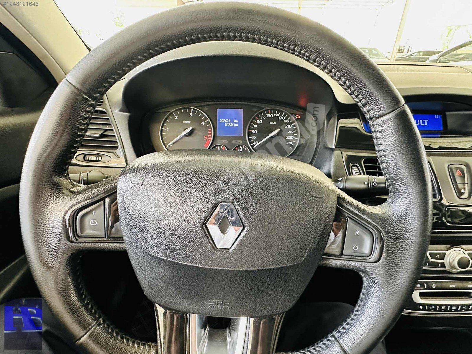 HB AUTO 2012 LATİTUSE BU FİYATA BİNİLECEK TEK KONFORLU ARAÇ