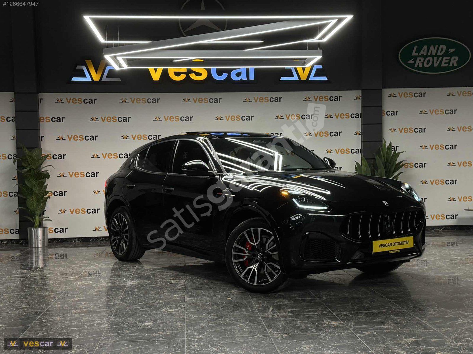 2023-50.000KM-HATASIZ BOYASIZ- 2.0 HYBRID GT-SİYAH İÇİ KIRMIZI